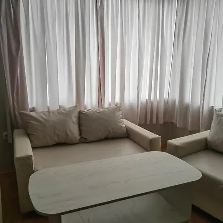 Хотел Тримата Мускетари Hotel *