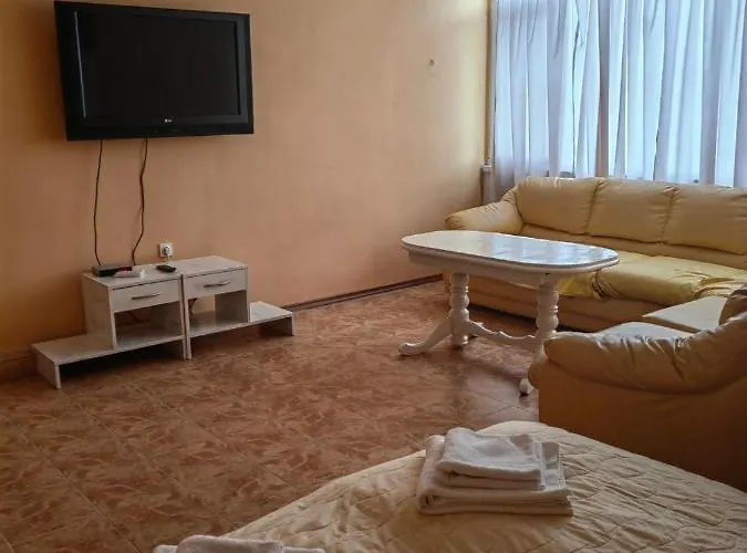 Хотел Тримата Мускетари